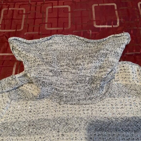 Nue Options White/Grey wTiny Sparkling Silver Discs Sweater Cowl Collar Sz XL - Picture 5 of 9